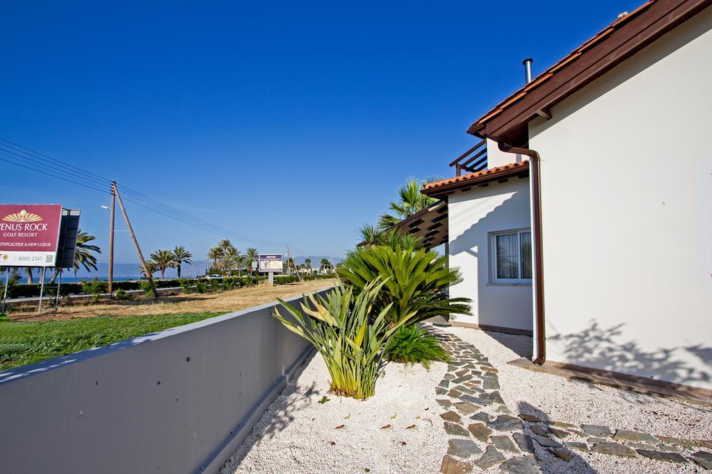 G&E Beach Apartments Polis Екстер'єр фото